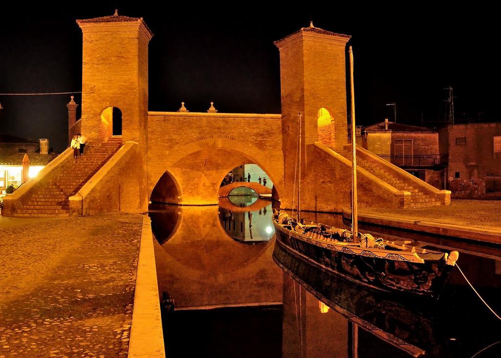 Palazzo Spada - Attico Con Terrazza Vista Fiume In Centro كوديجورو المظهر الخارجي الصورة